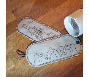 Stickdatei - ITH Mug Wrap Katzenpfoten Doodle